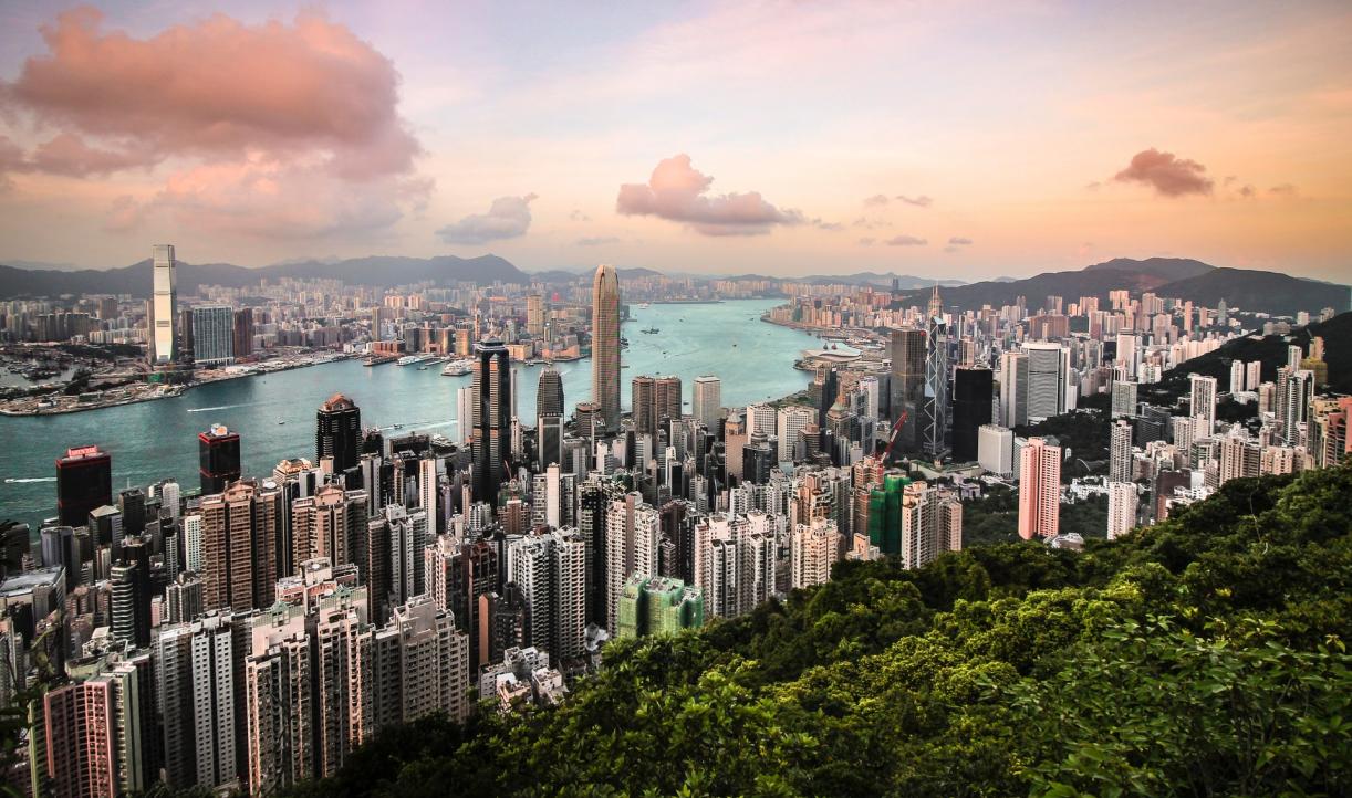 forests-water-victoria-peak-hong-kong-florian-wehde.jpg